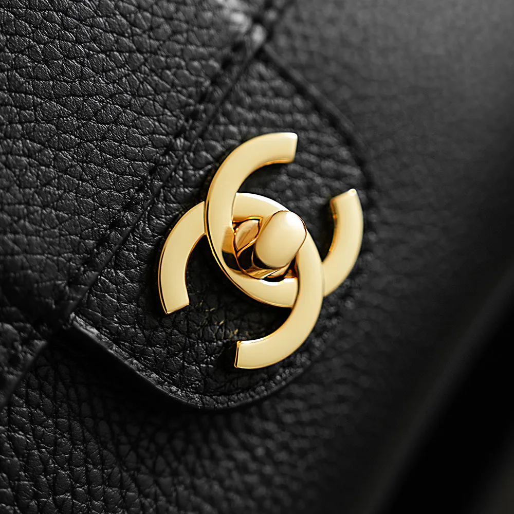 Классические Сумки Женские Chanel 18588734