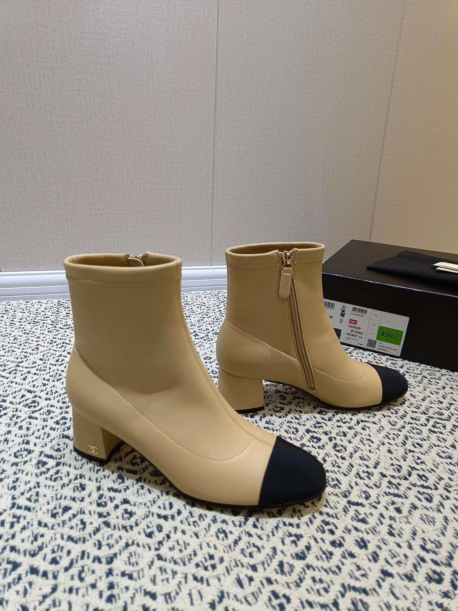 Women's Booties CHANEL 17997426