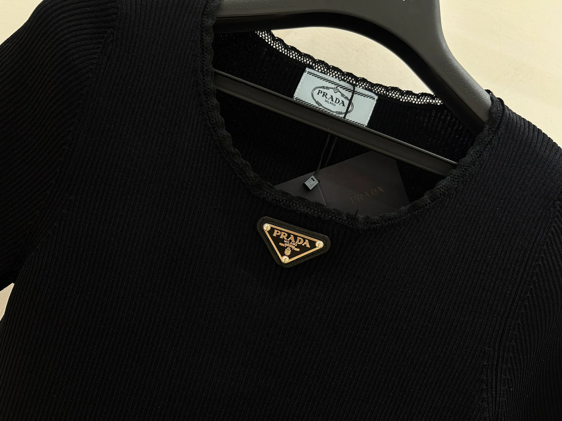 Women's T-Shirts PRADA 18097289