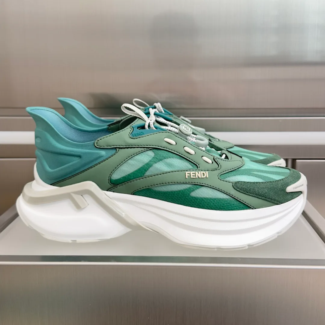 Women's Sneakers FENDI 17950691