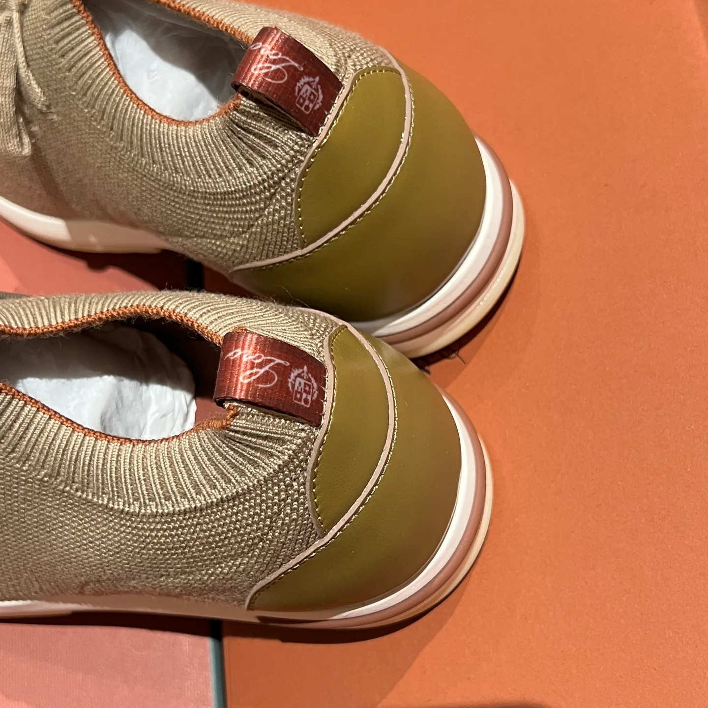 Men's Sneakers LORO PIANA 18194123