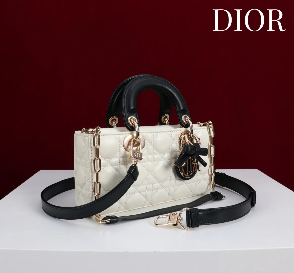 Women's Classic Handbags CHRISTIAN DIOR 18392971