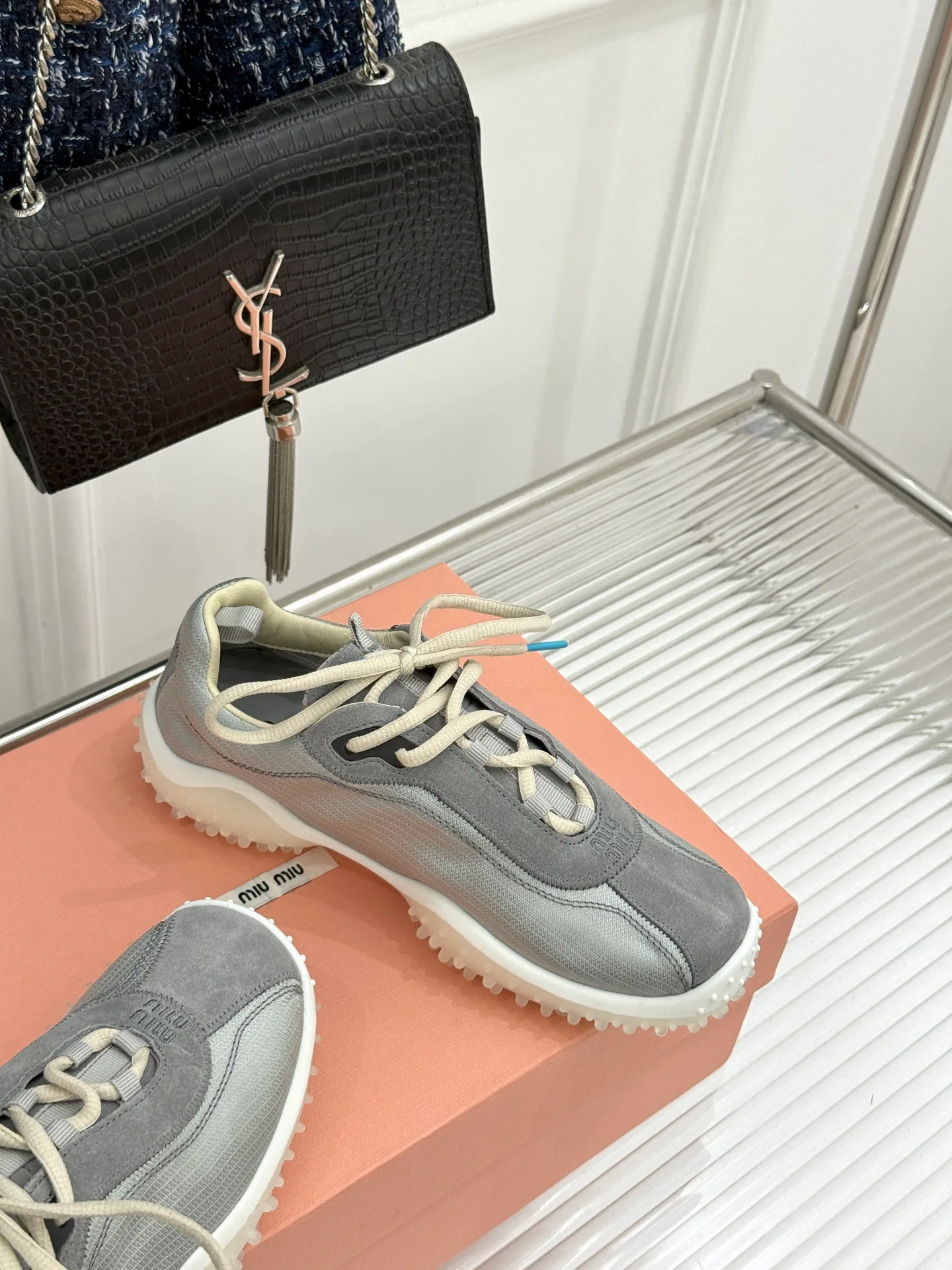 Women's Sneakers MIU MIU 17597001