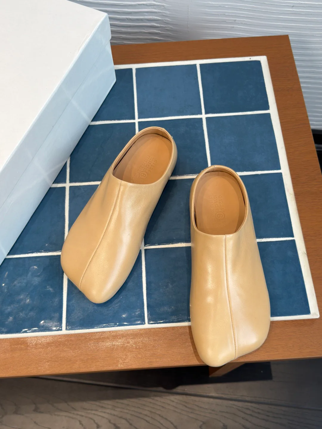 Women's Mules And Clogs MAISON MARGIELA 18125305