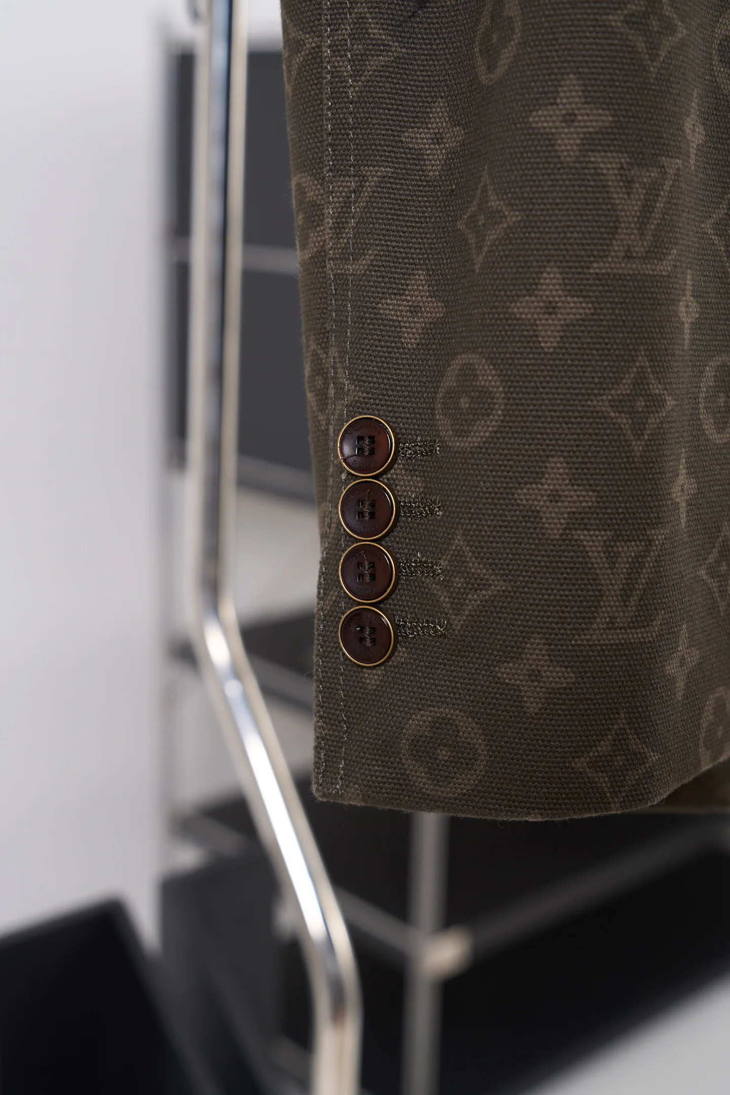 Men's Jackets And Down Jackets LOUIS VUITTON 18178829