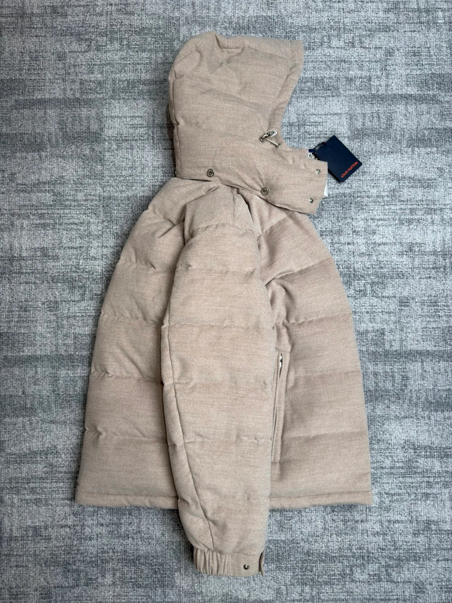 Men's Jackets And Down Jackets LOUIS VUITTON 18216862