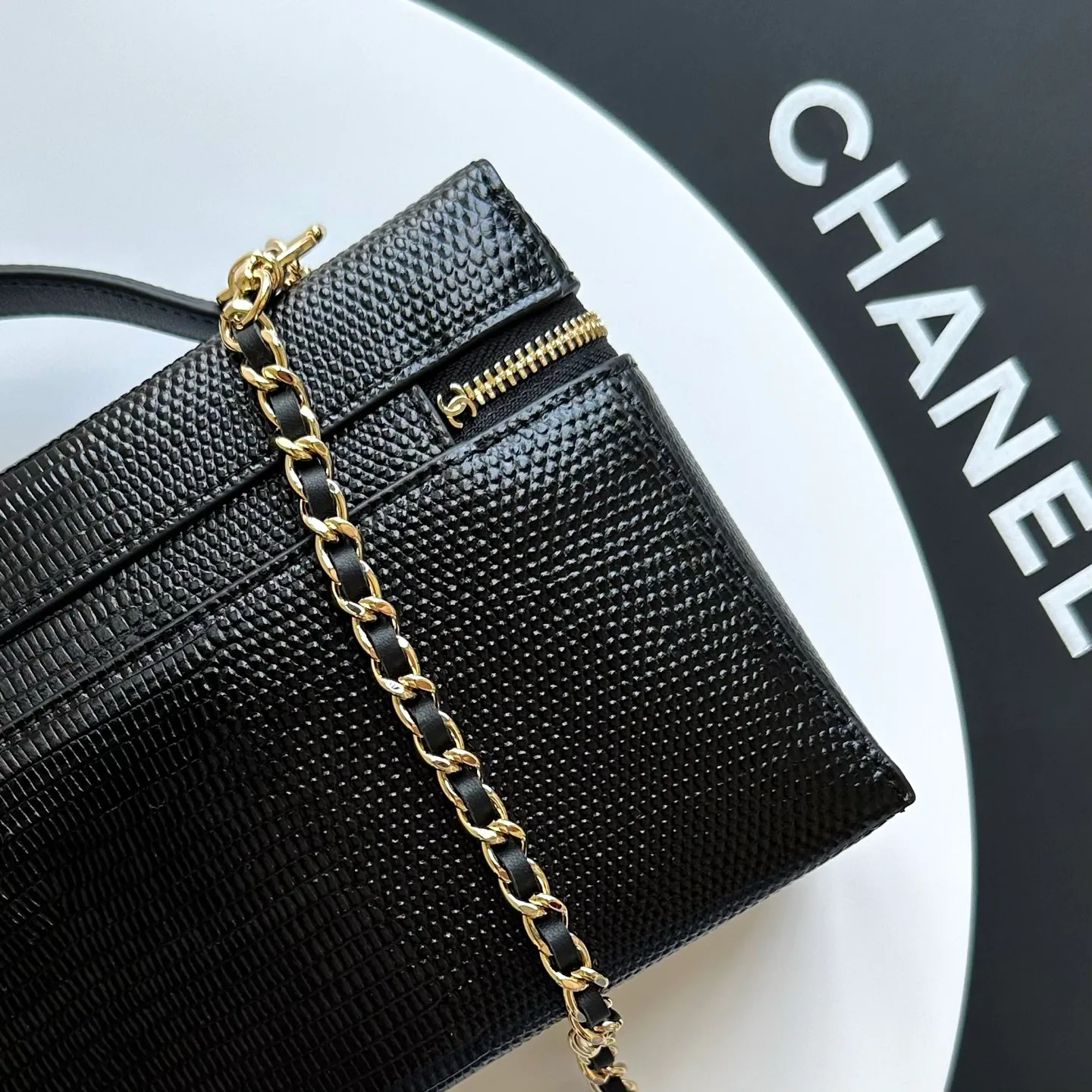 Women's Classic Handbags CHANEL 17916897