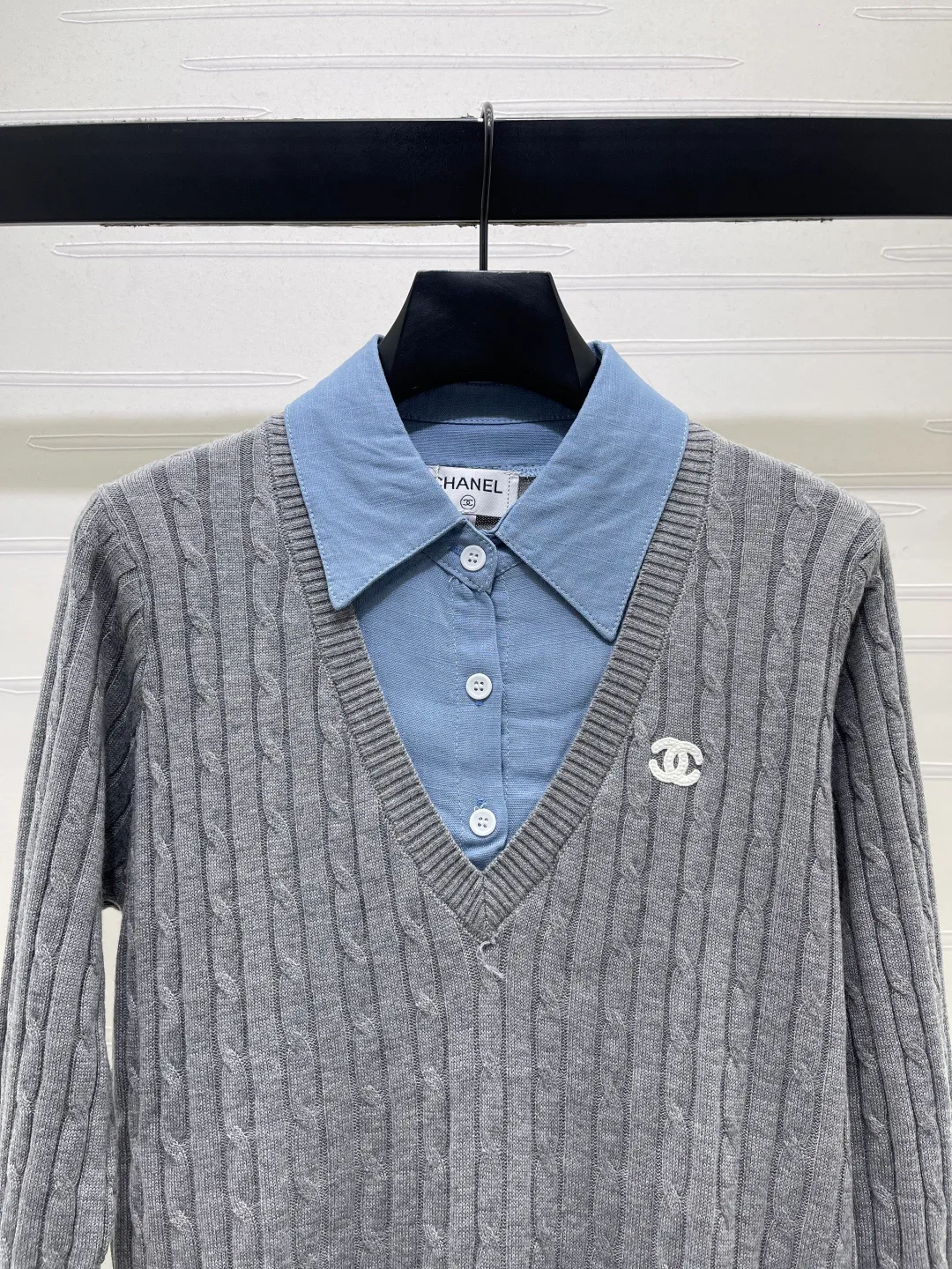 Women's Jumpers And Sweaters CHANEL 18234116