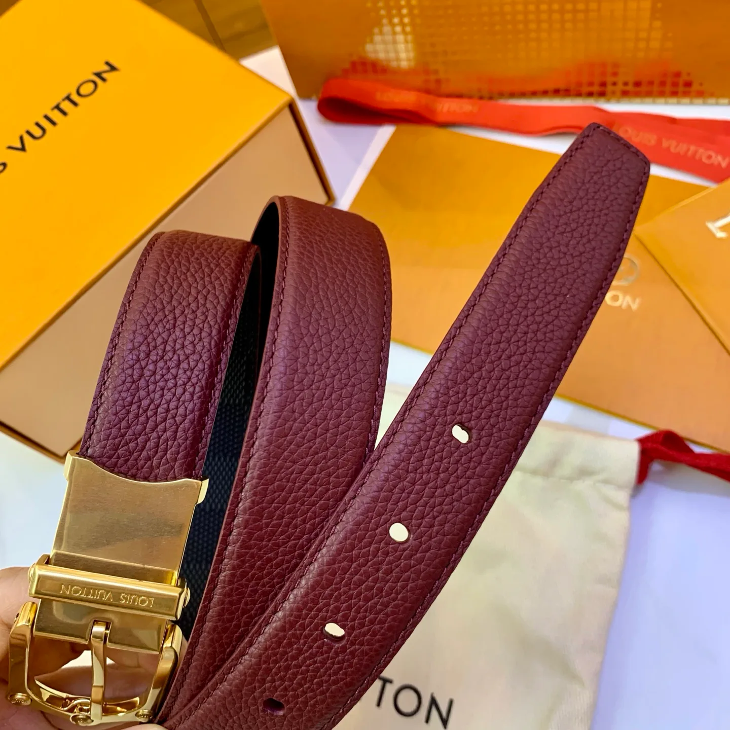 Belts LOUIS VUITTON 17638911