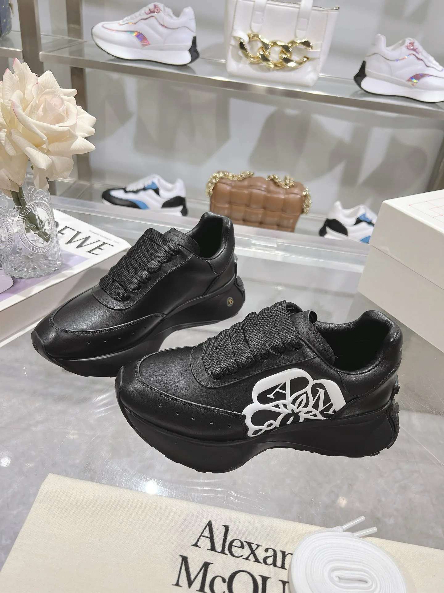 Women's Sneakers ALEXANDER MCQUEEN 18011207