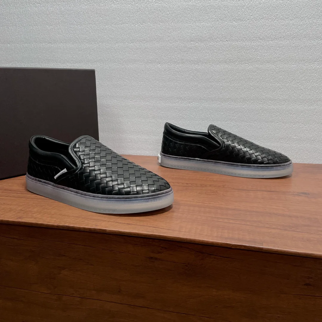 Men's Sneakers BOTTEGA VENETA 17954819