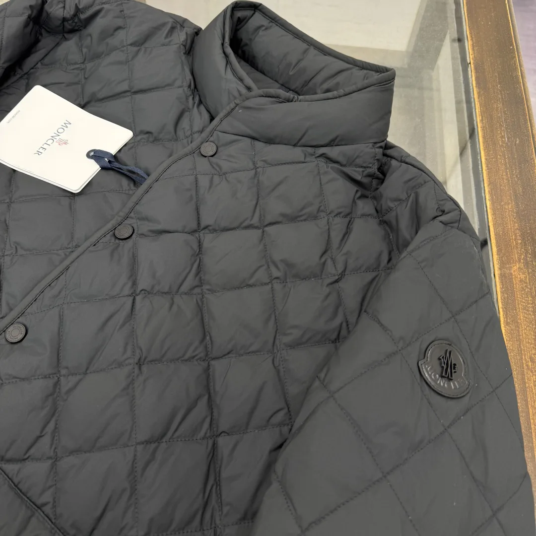 Men's Jackets And Down Jackets MONCLER 18001955