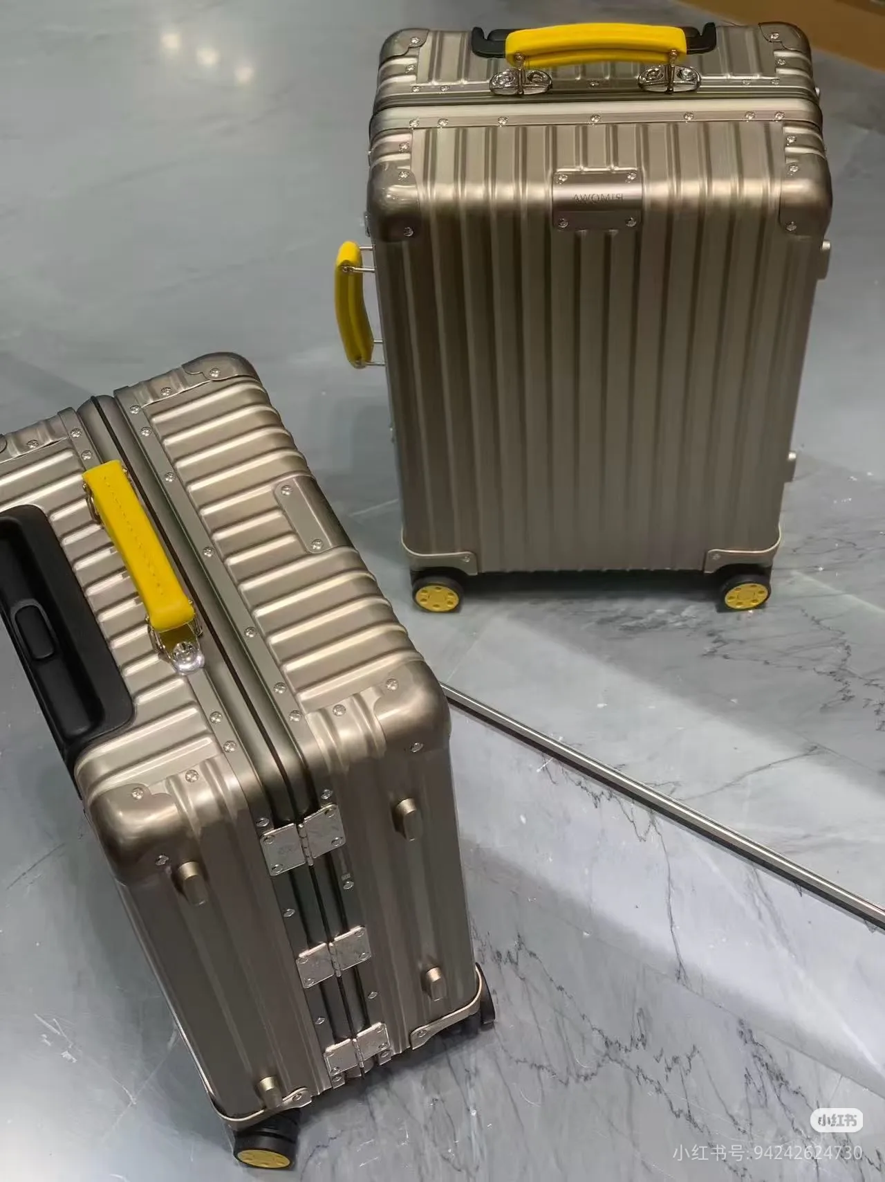 Suitcases RIMOWA 18462383