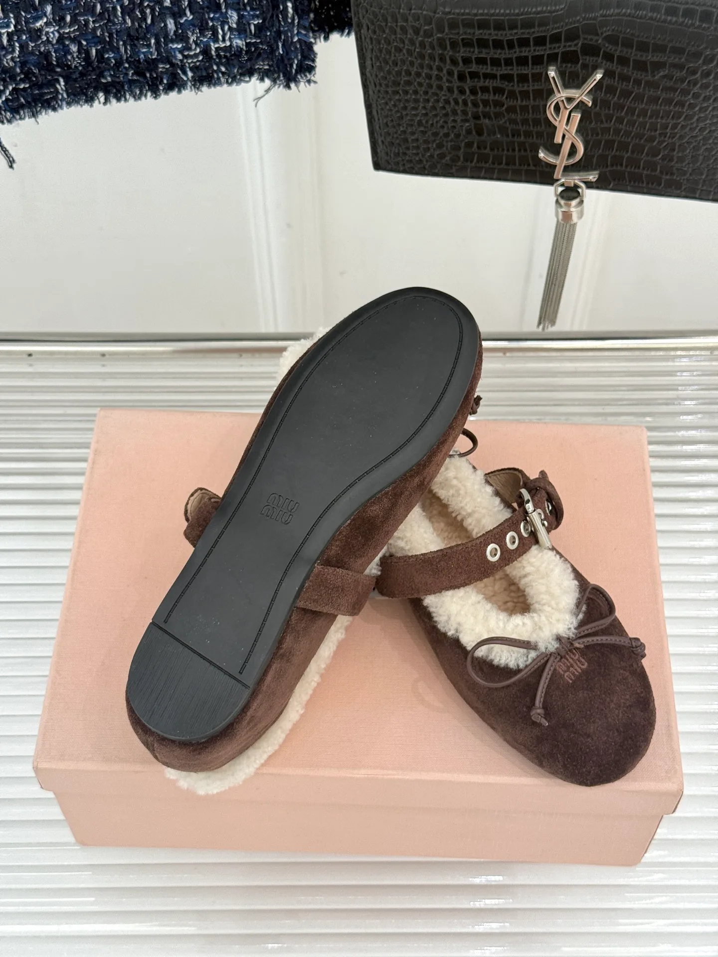 Women's Ballet Flats MIU MIU 17877387