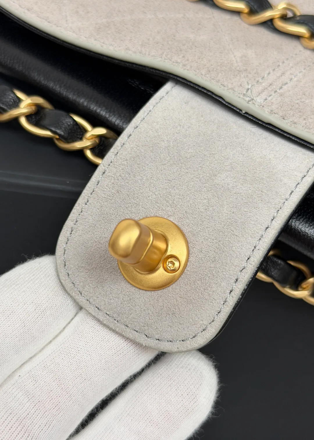 Классические Сумки Женские Chanel 18587205