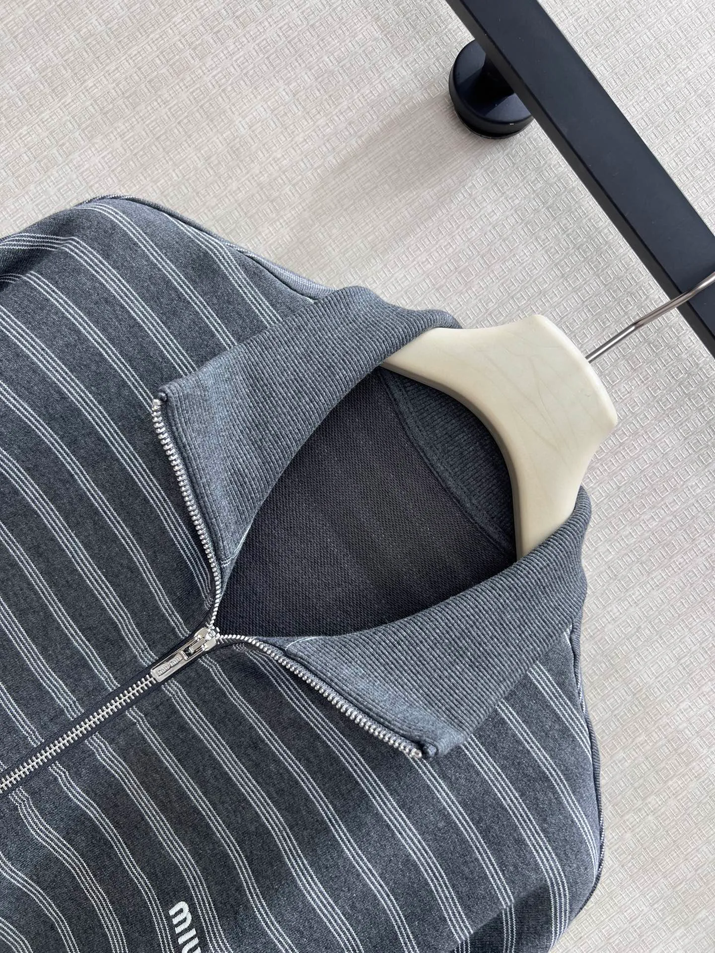 Women's Jackets And Down Jackets MIU MIU 18402537