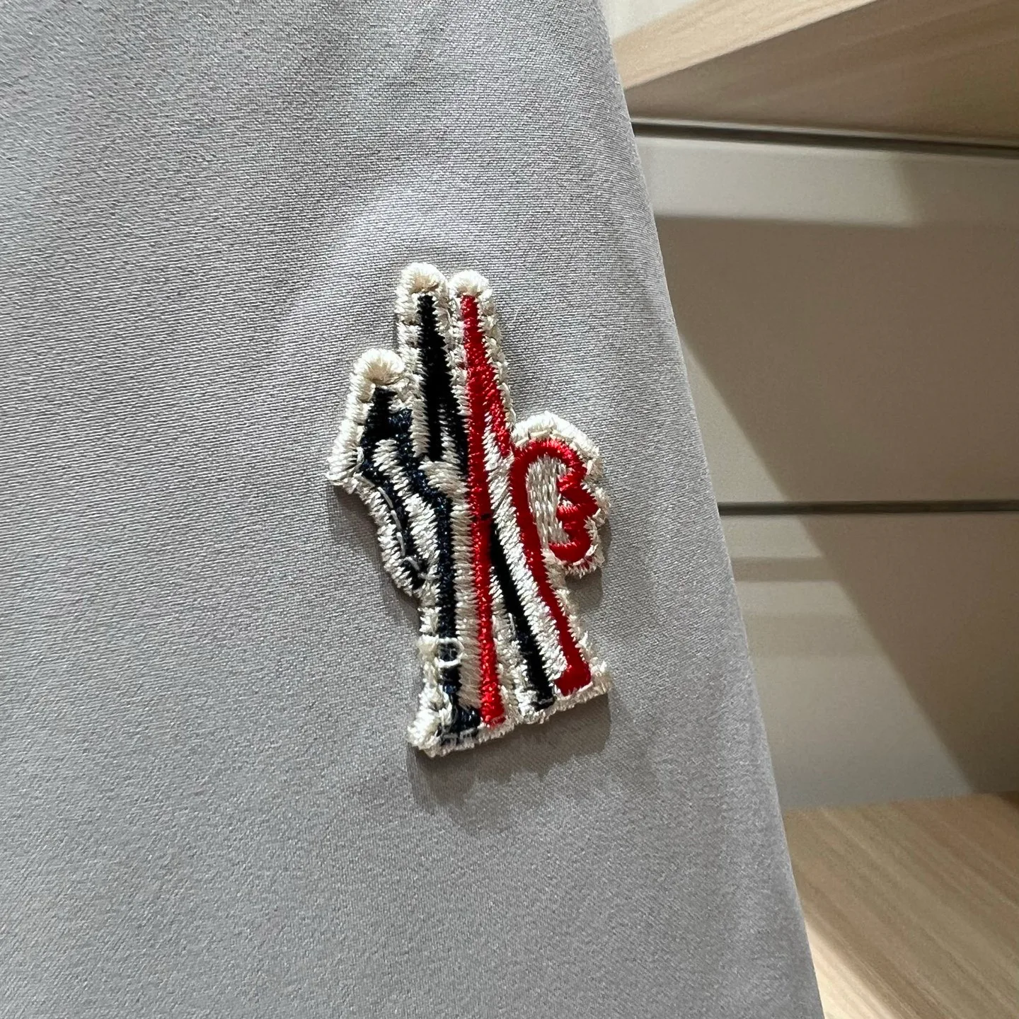 Women's Jackets And Down Jackets MONCLER 18131363