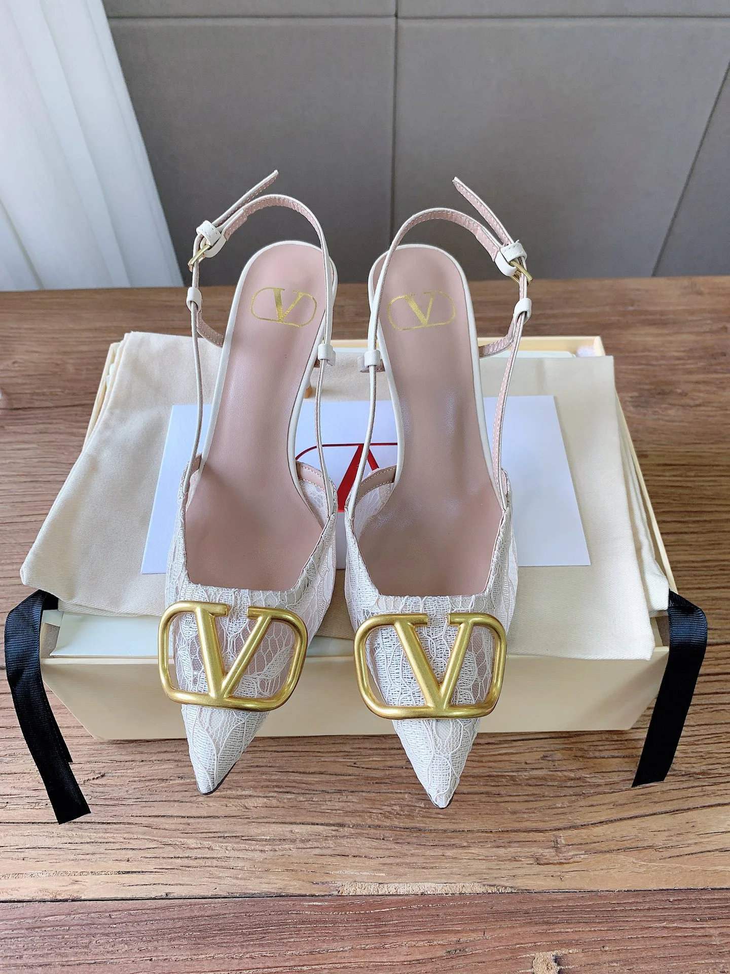 Women's Heels VALENTINO 16942048