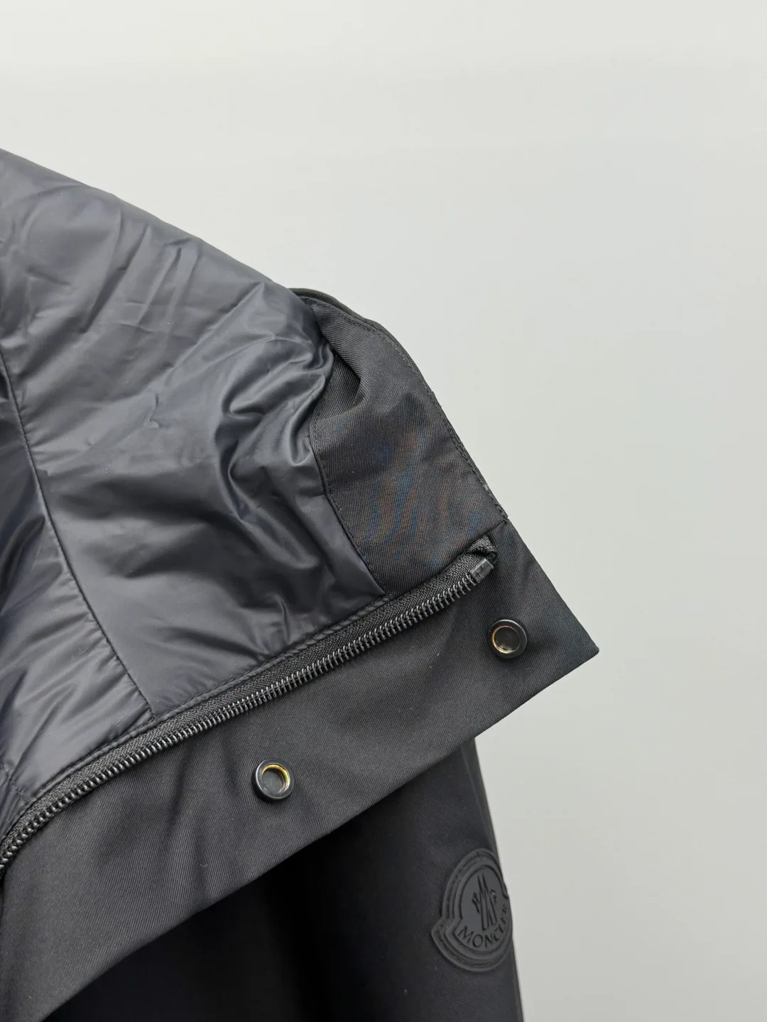 Men's Jackets And Down Jackets MONCLER 18029490