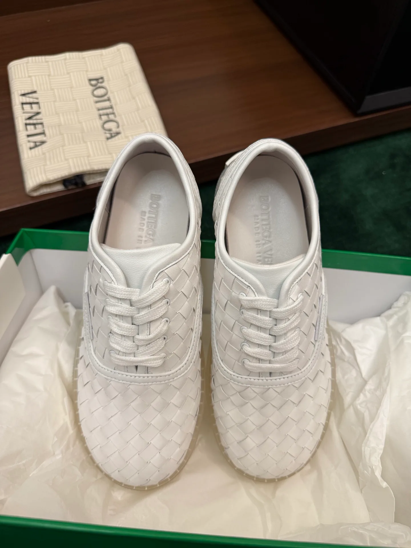 Women's Sneakers BOTTEGA VENETA 17386182