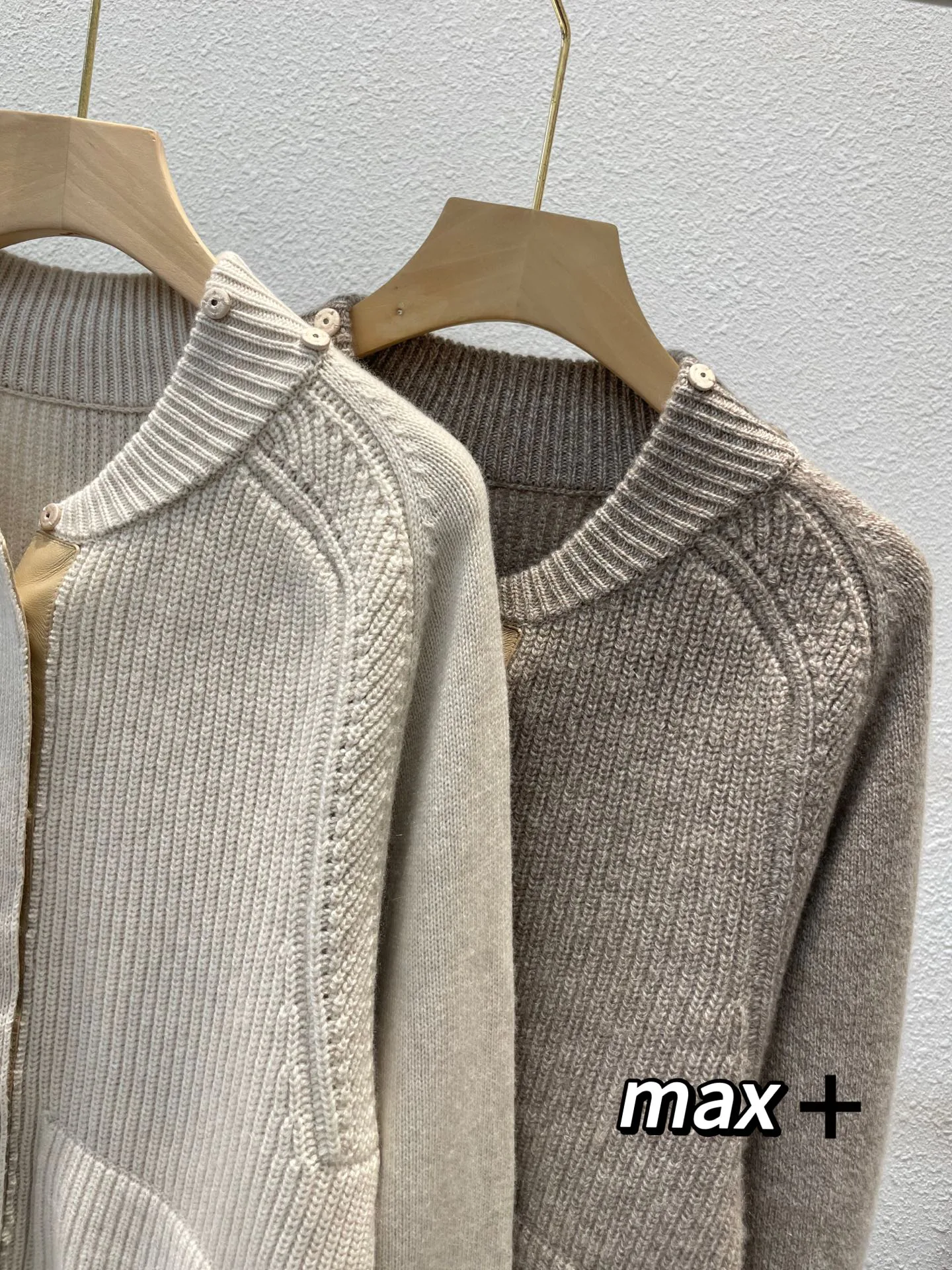 Women's Jumpers And Sweaters LORO PIANA 18187467