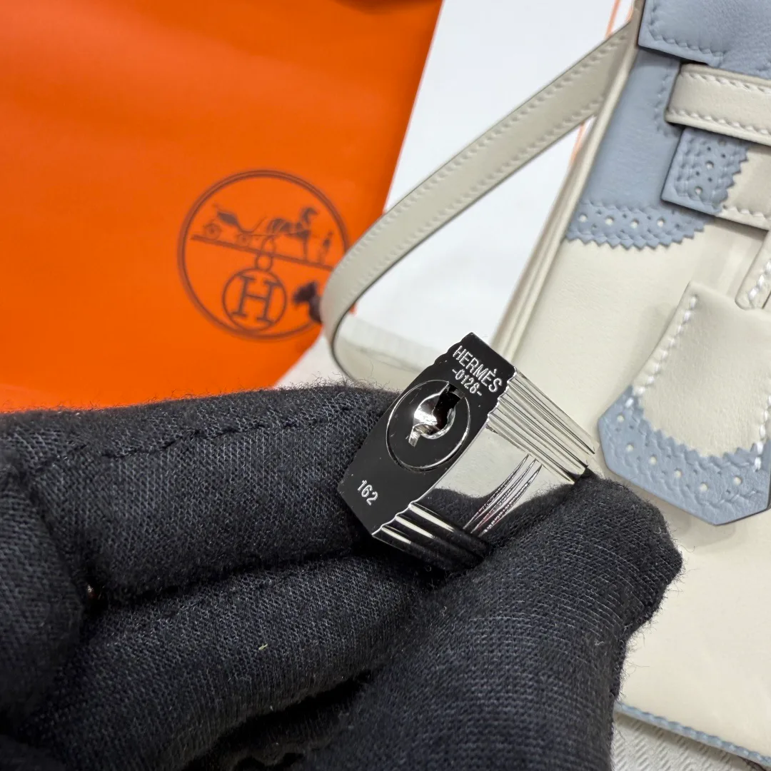 Women's Classic Handbags HERMES 18394574