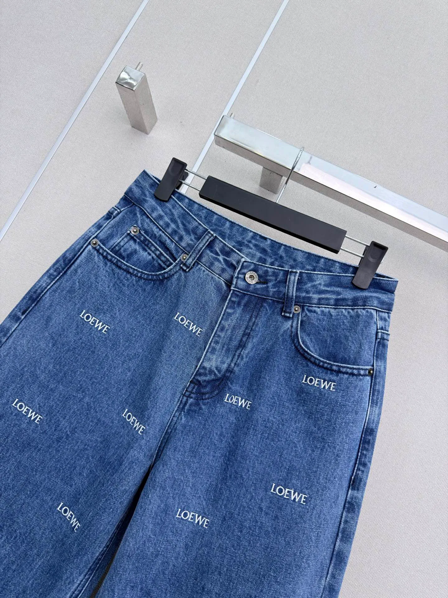 Women's Jeans LOEWE 18348178