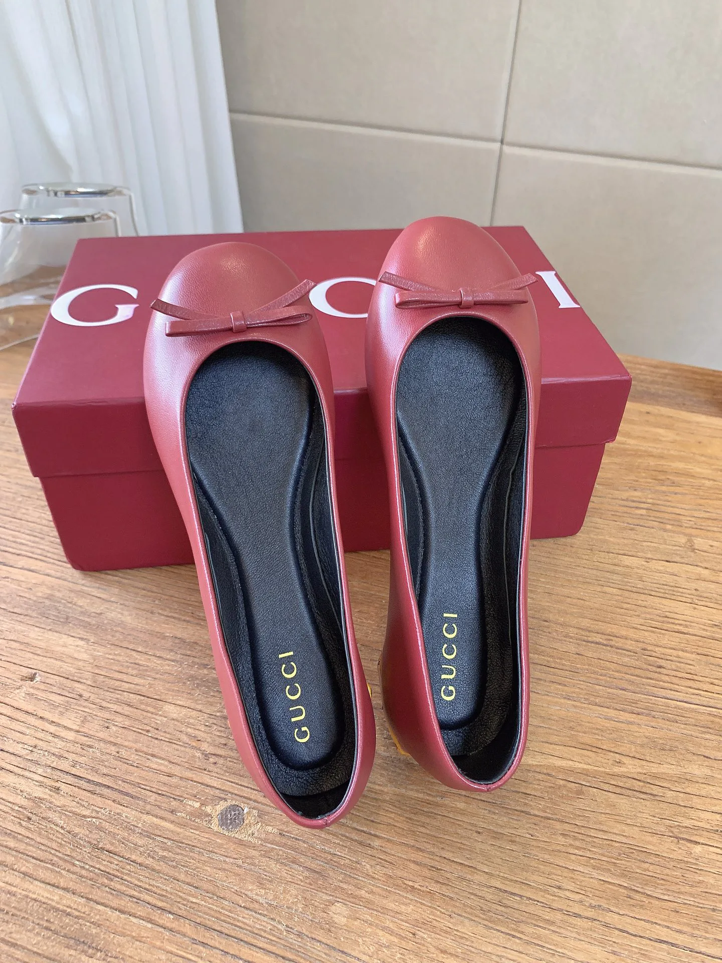 Women's Ballet Flats GUCCI 18159964