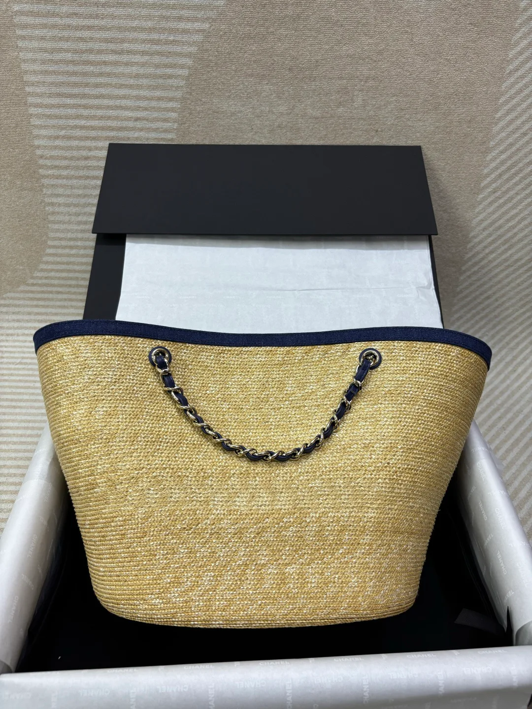 Women's Classic Handbags CHANEL 16858950