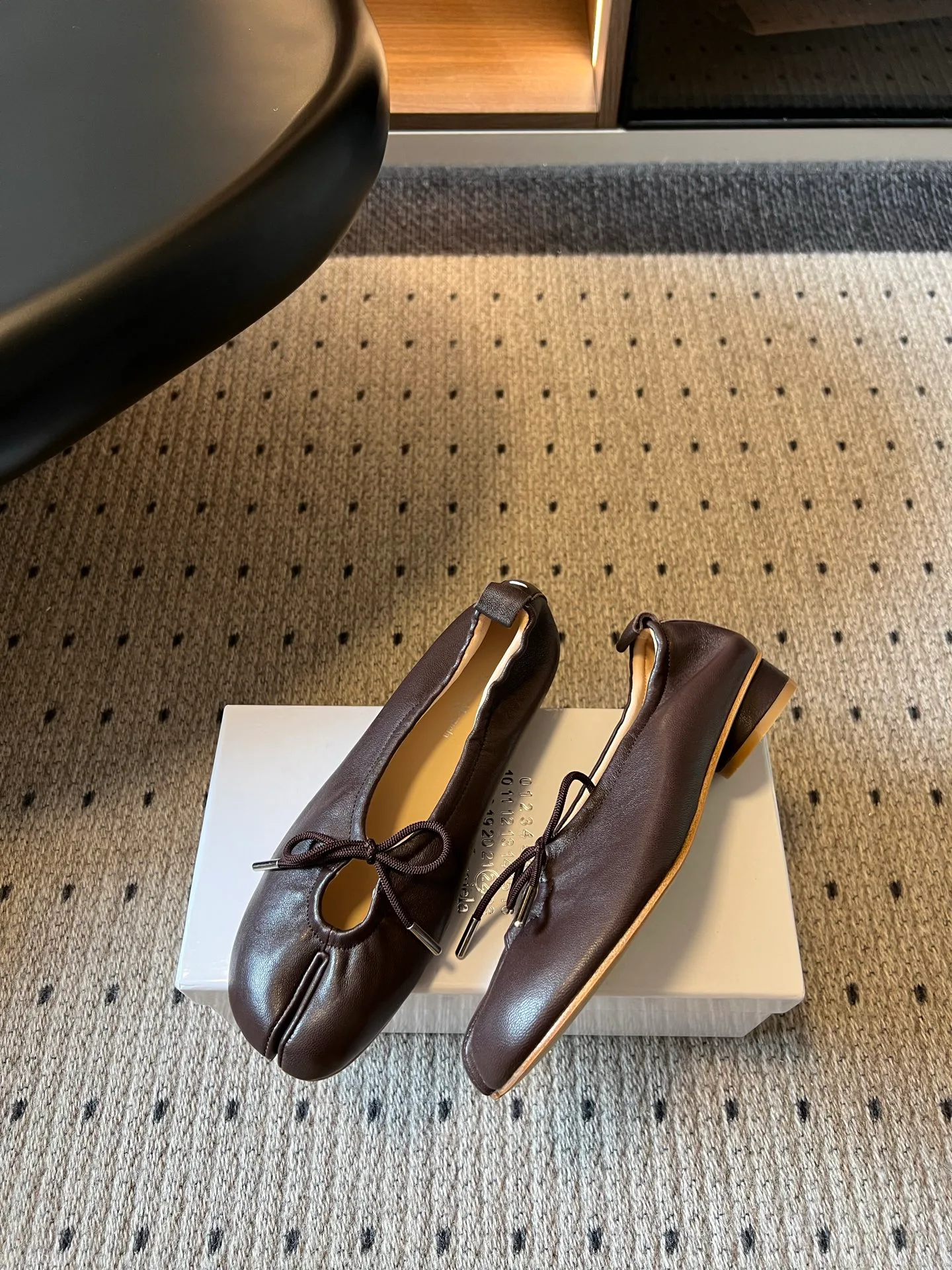 Women's Ballet Flats MAISON MARGIELA 17781119