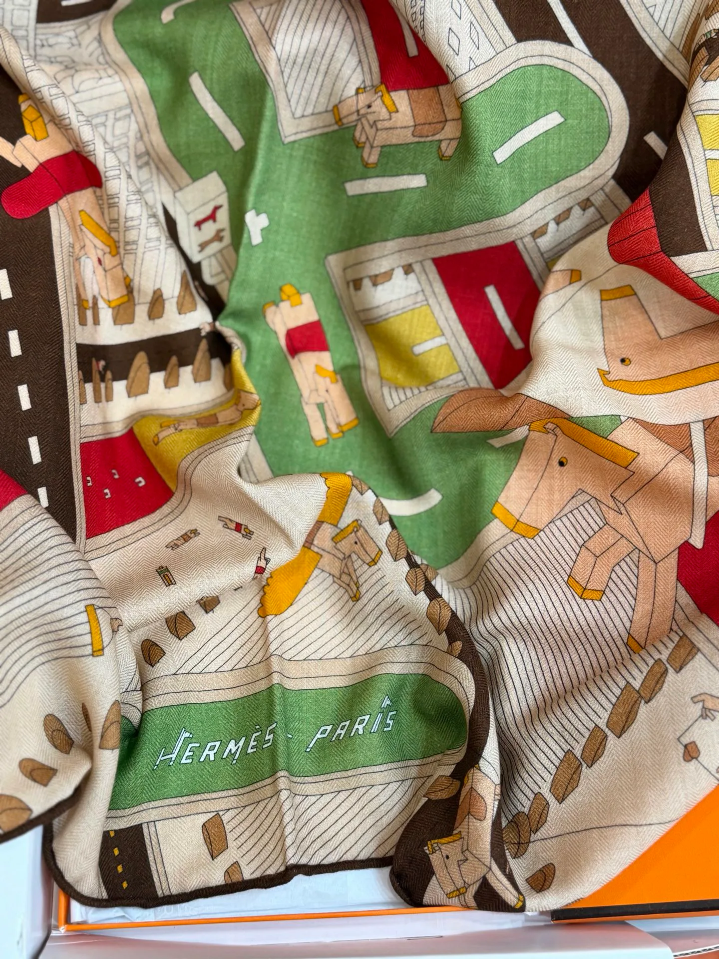 Silk Scarves HERMES 17991393