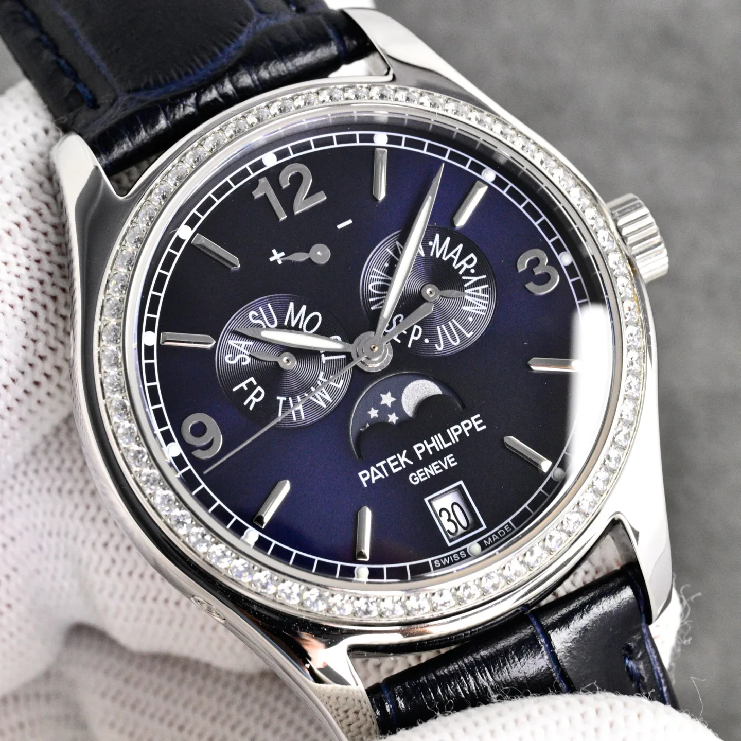 Women's Watches PATEK PHILIPPE 17120048
