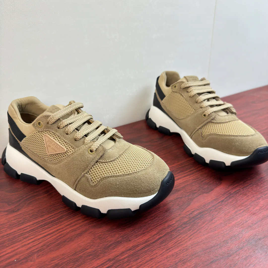 Women's Sneakers PRADA 17763667