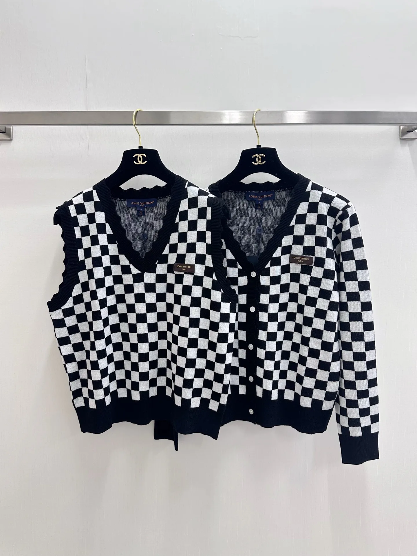 Women's Jumpers And Sweaters LOUIS VUITTON 17954501