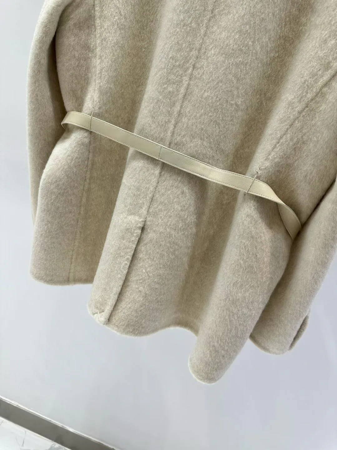 Women's Coats LORO PIANA 17933227