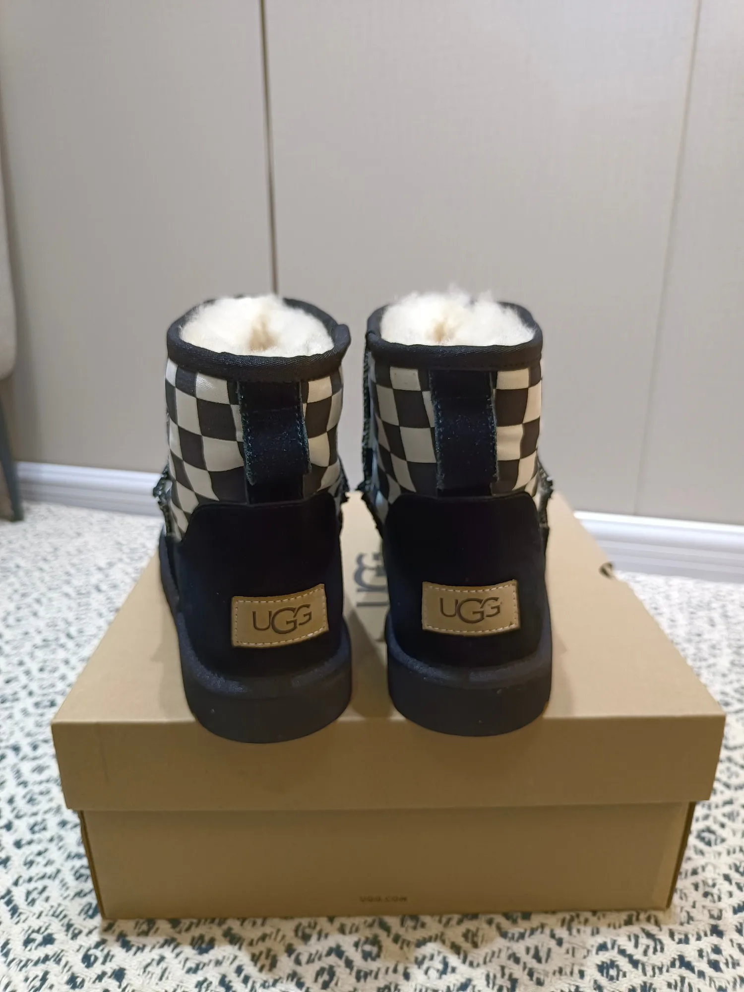 Women's Ugg Boots UGG 17997442
