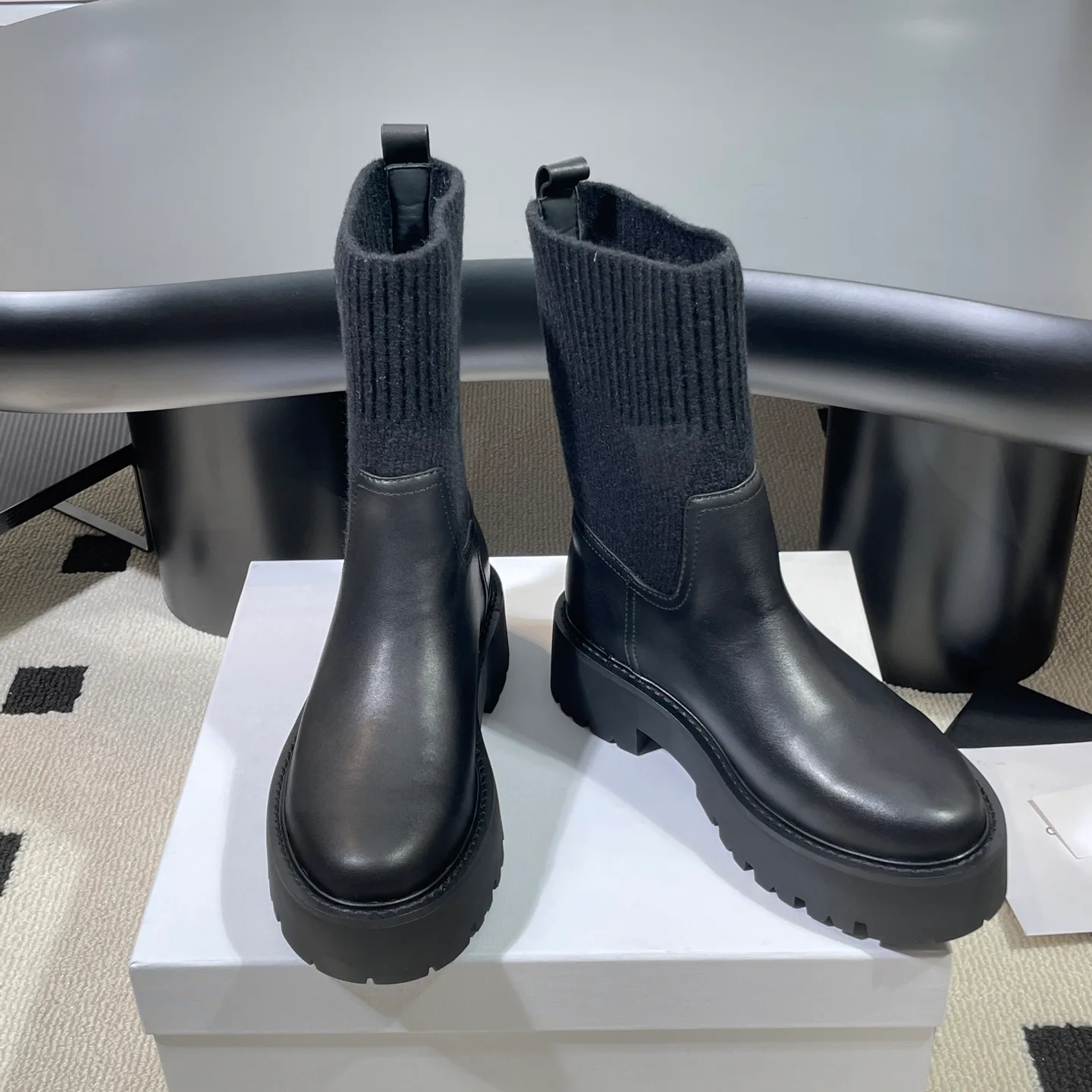 Women's Ankle Boots CELINE 18041615