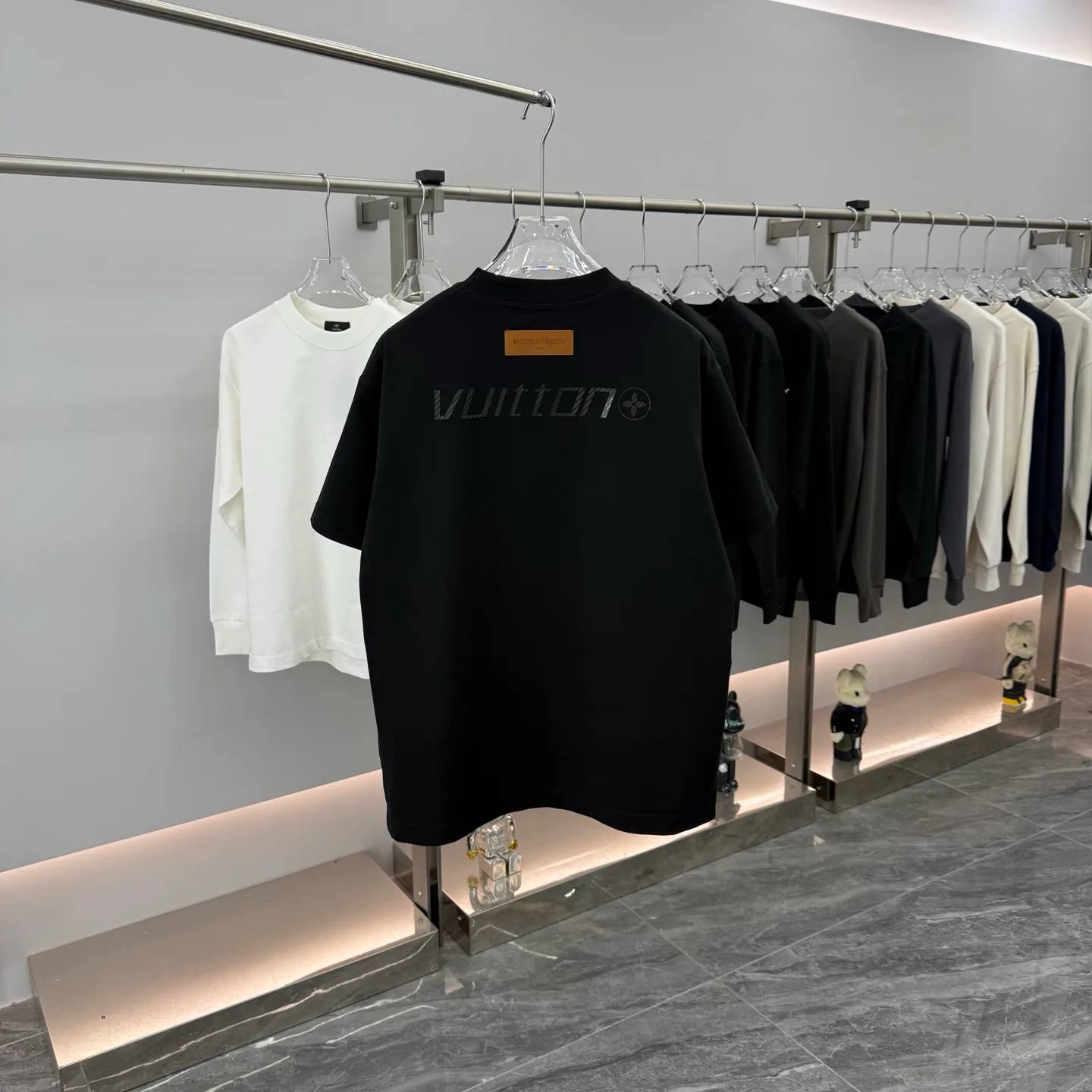 Men's T-Shirts LOUIS VUITTON 17974714