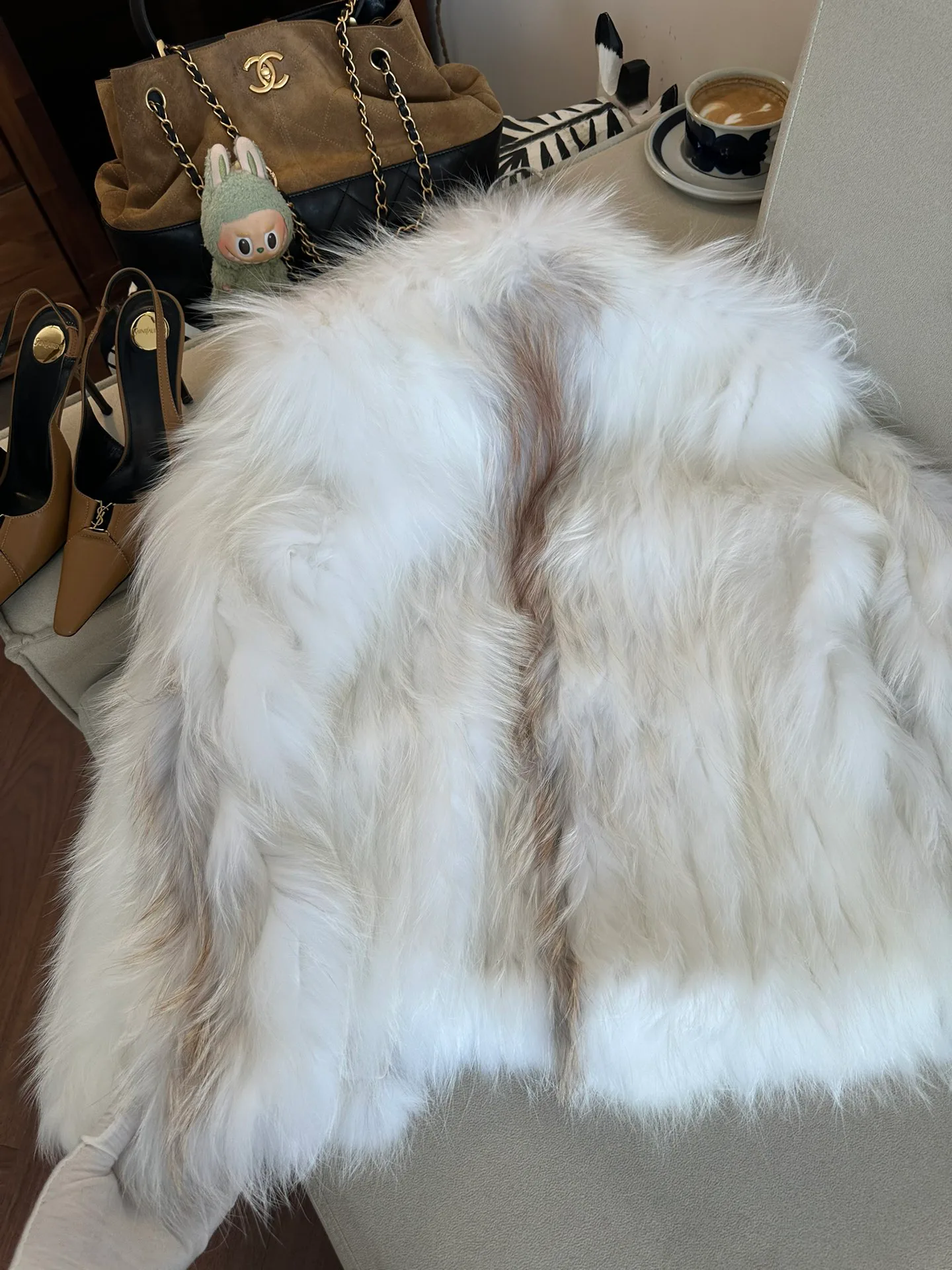 Women's Fur Coats FENDI 18437634