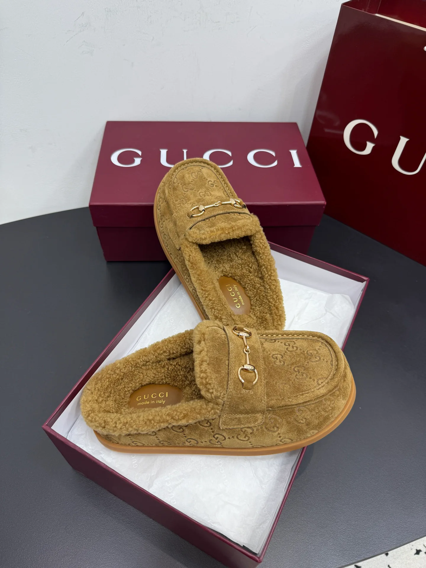 Women's Mules And Clogs GUCCI 18393390