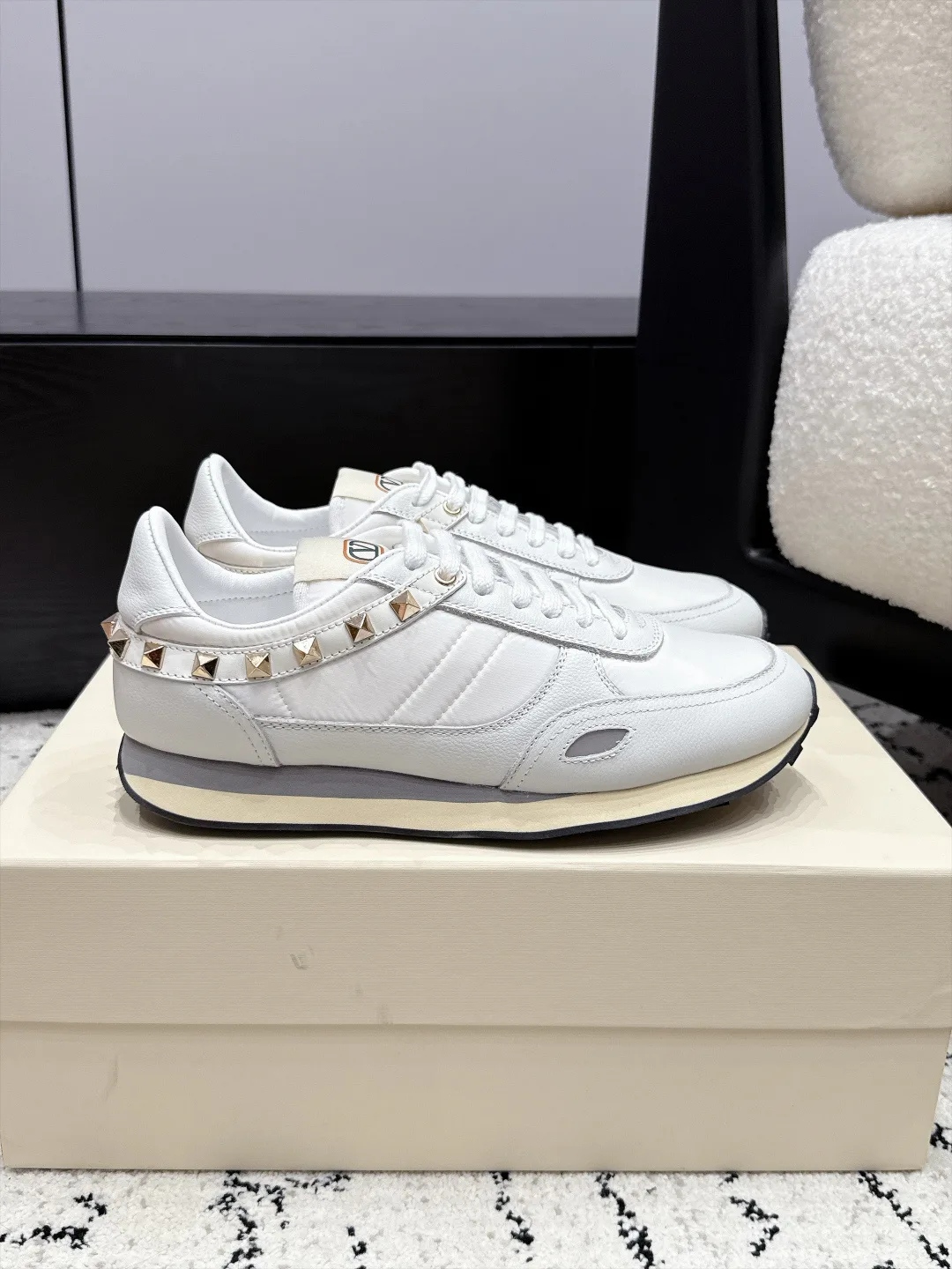 Women's Sneakers VALENTINO 17881059