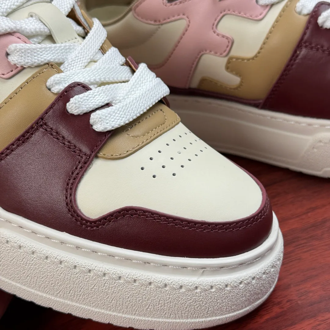 Women's Sneakers FENDI 18119026