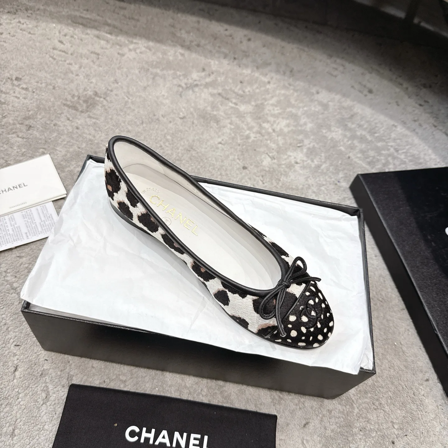 Women's Ballet Flats CHANEL 17572340