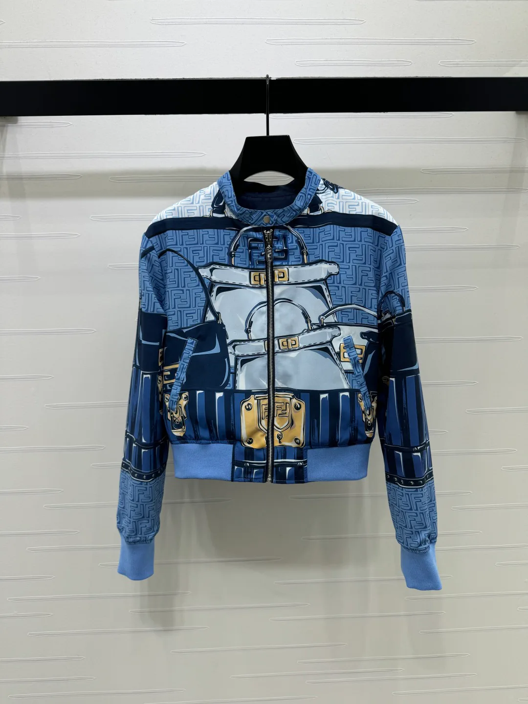 Women's Jackets And Down Jackets FENDI 18333053