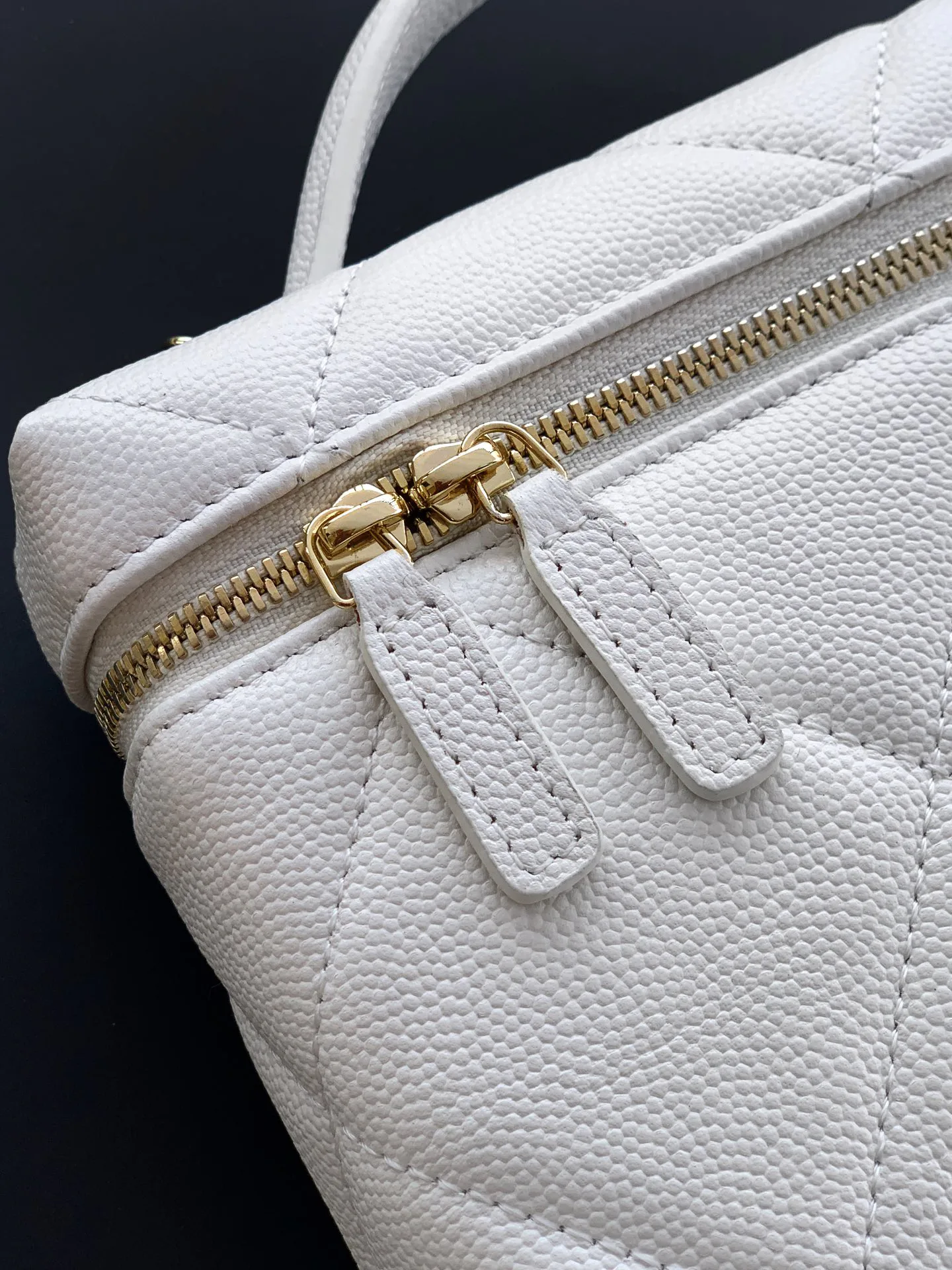 Классические Сумки Женские Chanel 18588847