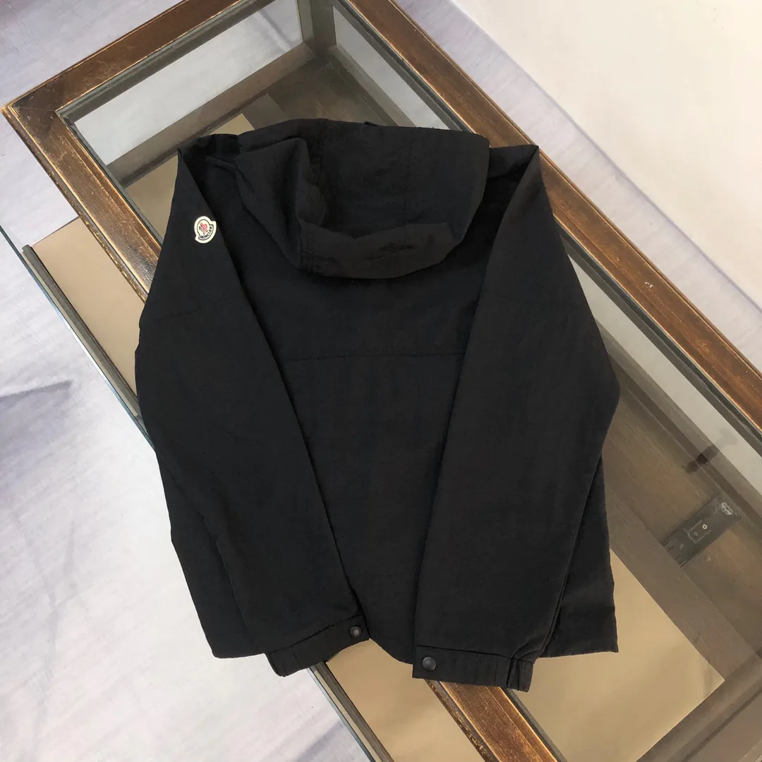 Men's Jackets And Down Jackets MONCLER 17286027