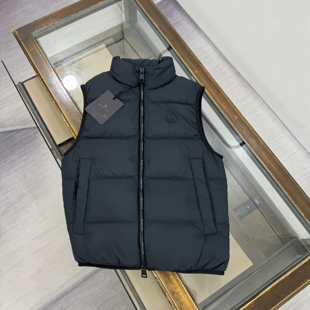 Men's Vests MONCLER 18001986