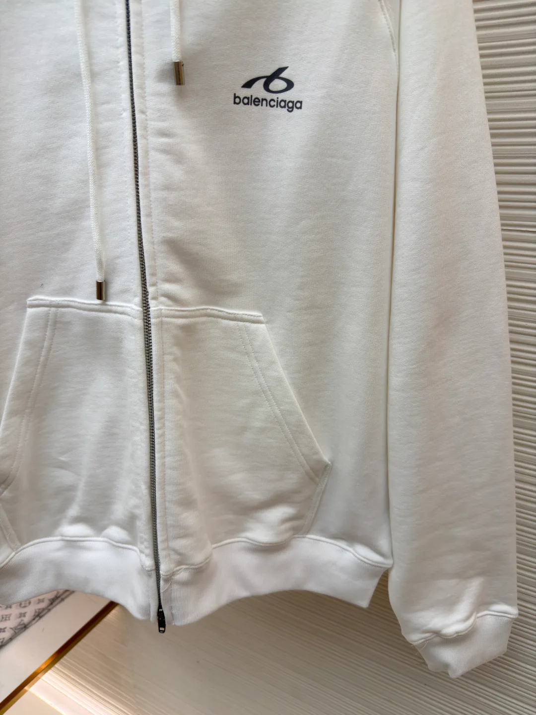 Men's Sweatshirts And Hoodies BALENCIAGA 18513800