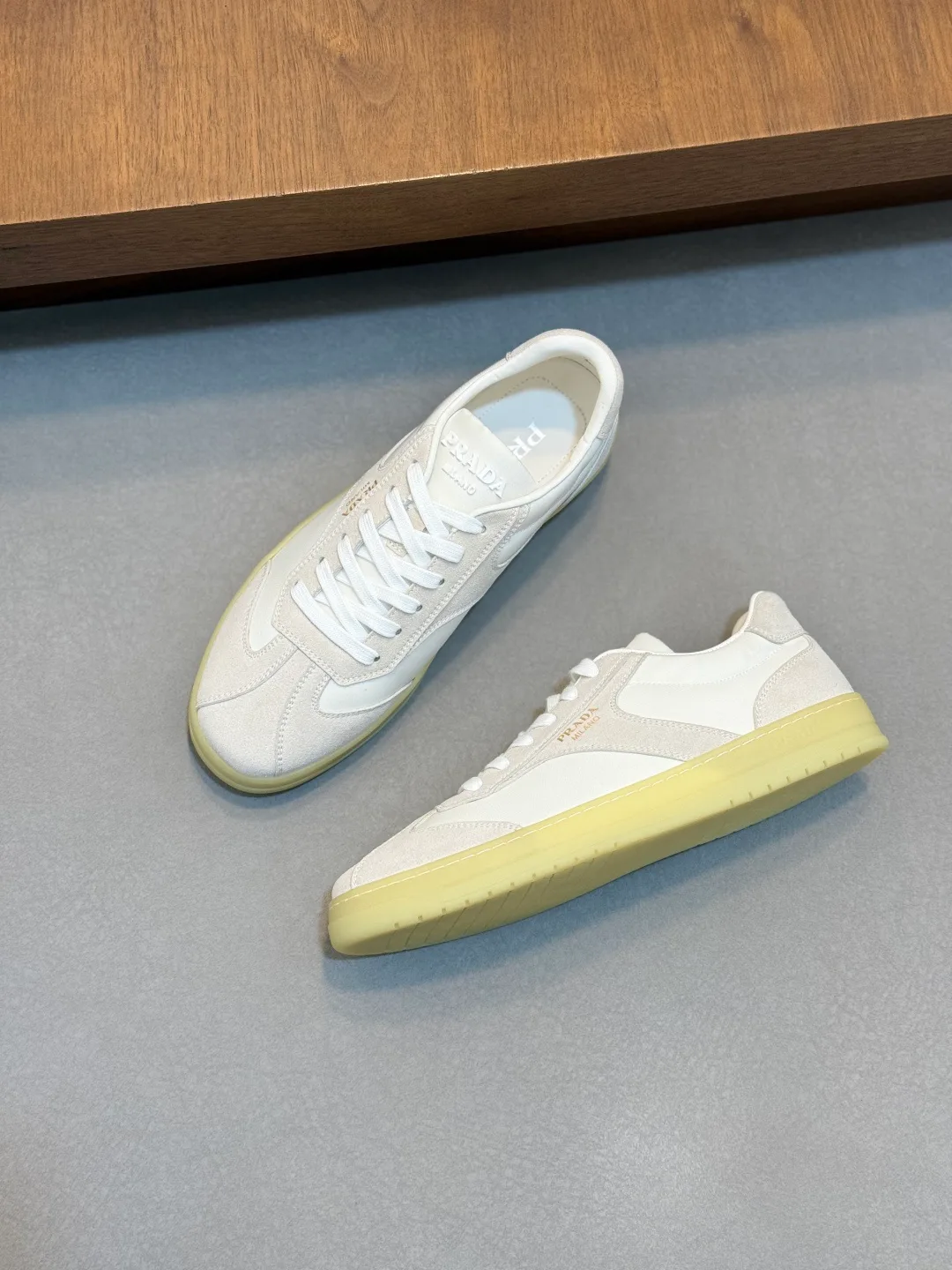 Men's Sneakers PRADA 17809350