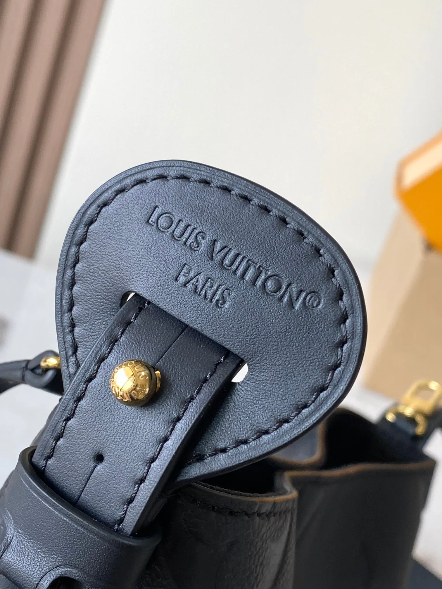 Women's Classic Handbags LOUIS VUITTON 18275498